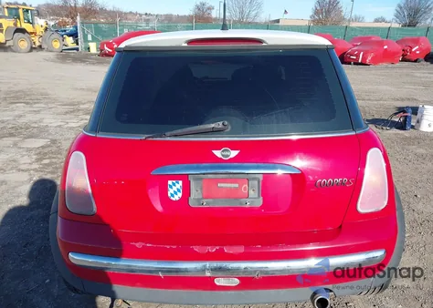 2004 Mini Cooper from USA, damaged, VIN WMWRC33484TJ59655